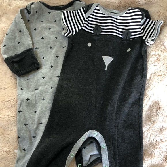 cloud island Other - ✨4 for $22✨ Set of 2 • 3-6m One Piece Oufits